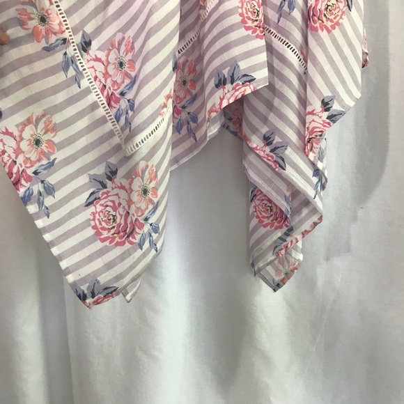 4 for $35 🍄 Candies Floral High Neck Handkerchief Hem Dress - Picture 7 of 12